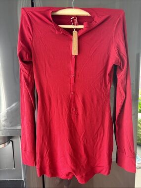 SKIMS Ribbed Henley Onesie in Brick Red